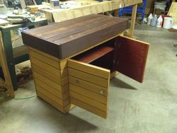 ../images/deck-furniture-2/work-table-finished-open.250x188.jpg