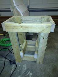 ../images/deck-furniture-2013/first-table-frame.188x250.jpg