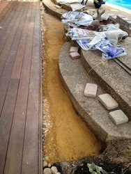 ../images/deck-perimeter/paver-sand-completed.188x250.jpg