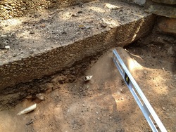 ../images/deck-perimeter/sprinkler-pipes-unearthed.250x188.jpg