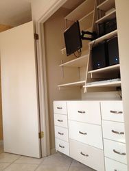 ../images/server-closet/with-cabinet-left.188x250.jpg