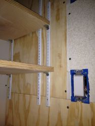 ../images/server-closet/adjustable-shelf-brackets.188x250.jpg