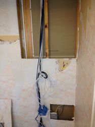 ../images/server-closet/post-junction-box.188x250.jpg