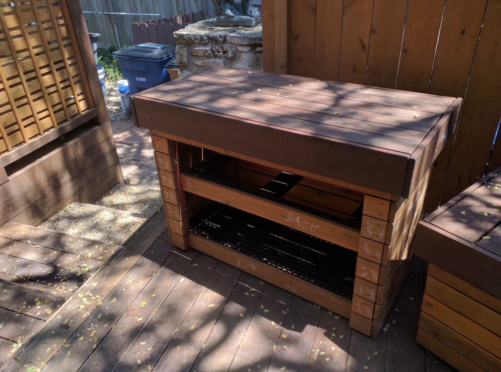 Waterproof clearance outdoor workbench
